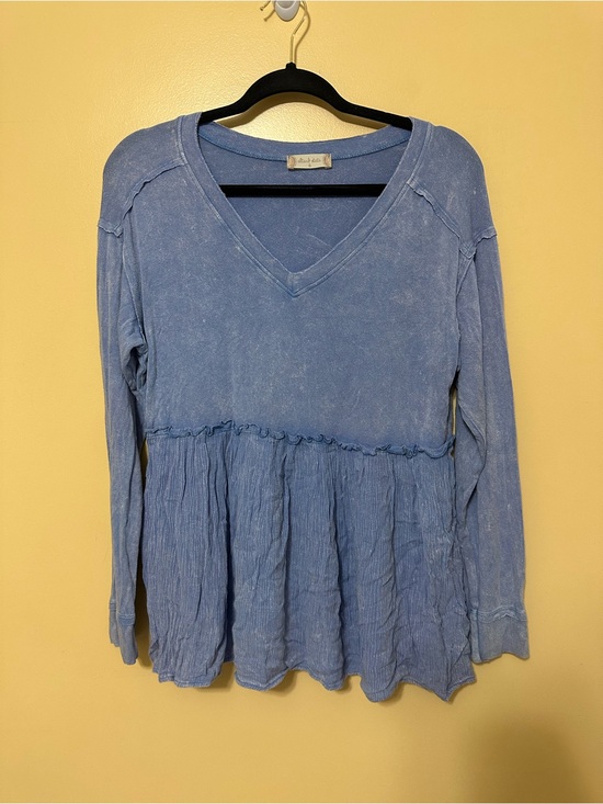Altar'd State Tops - Altar’d State Mixed Media V-neck Babydoll Top Women S Washed Blue